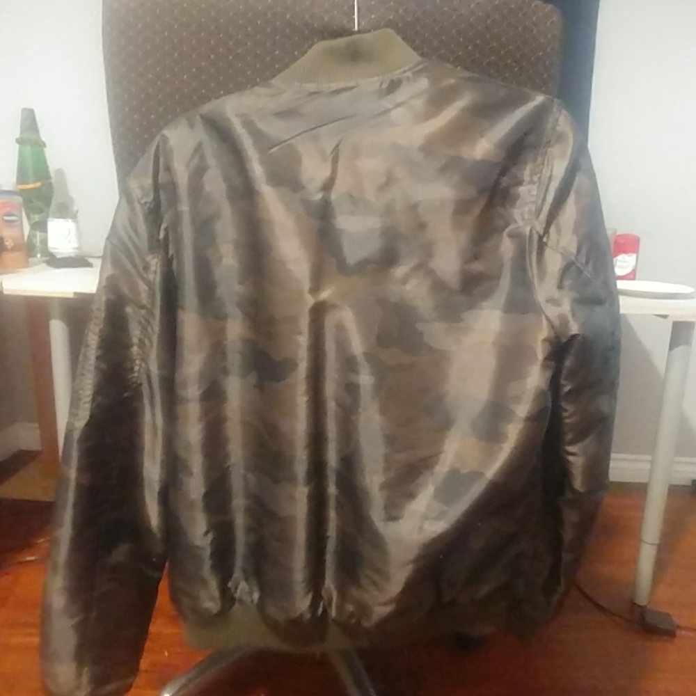 Jacket - Picture 2 of 2